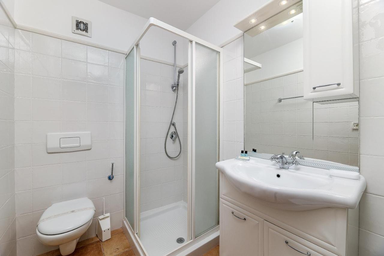 B & B Casa Rustica Dva Baladura Rooms Kanfanar Bagian luar foto